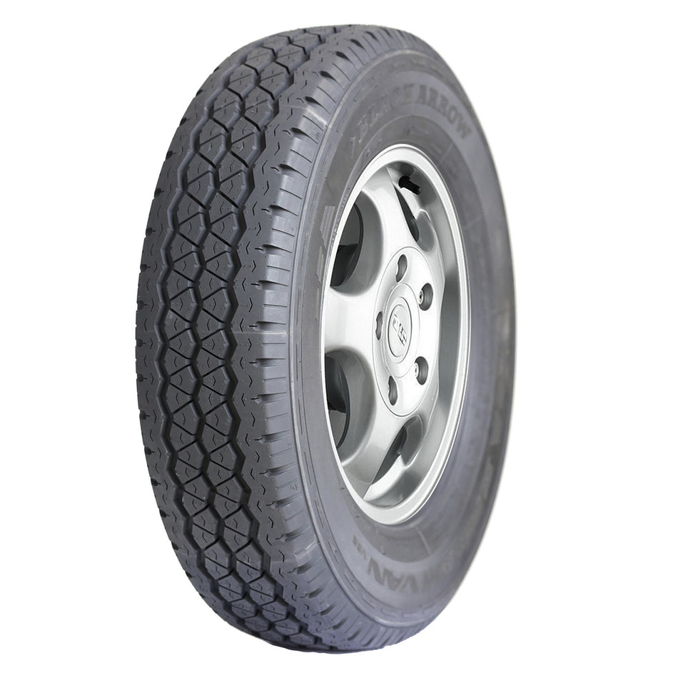 Llanta 195 R15LT 106/104R Blackarrow V62